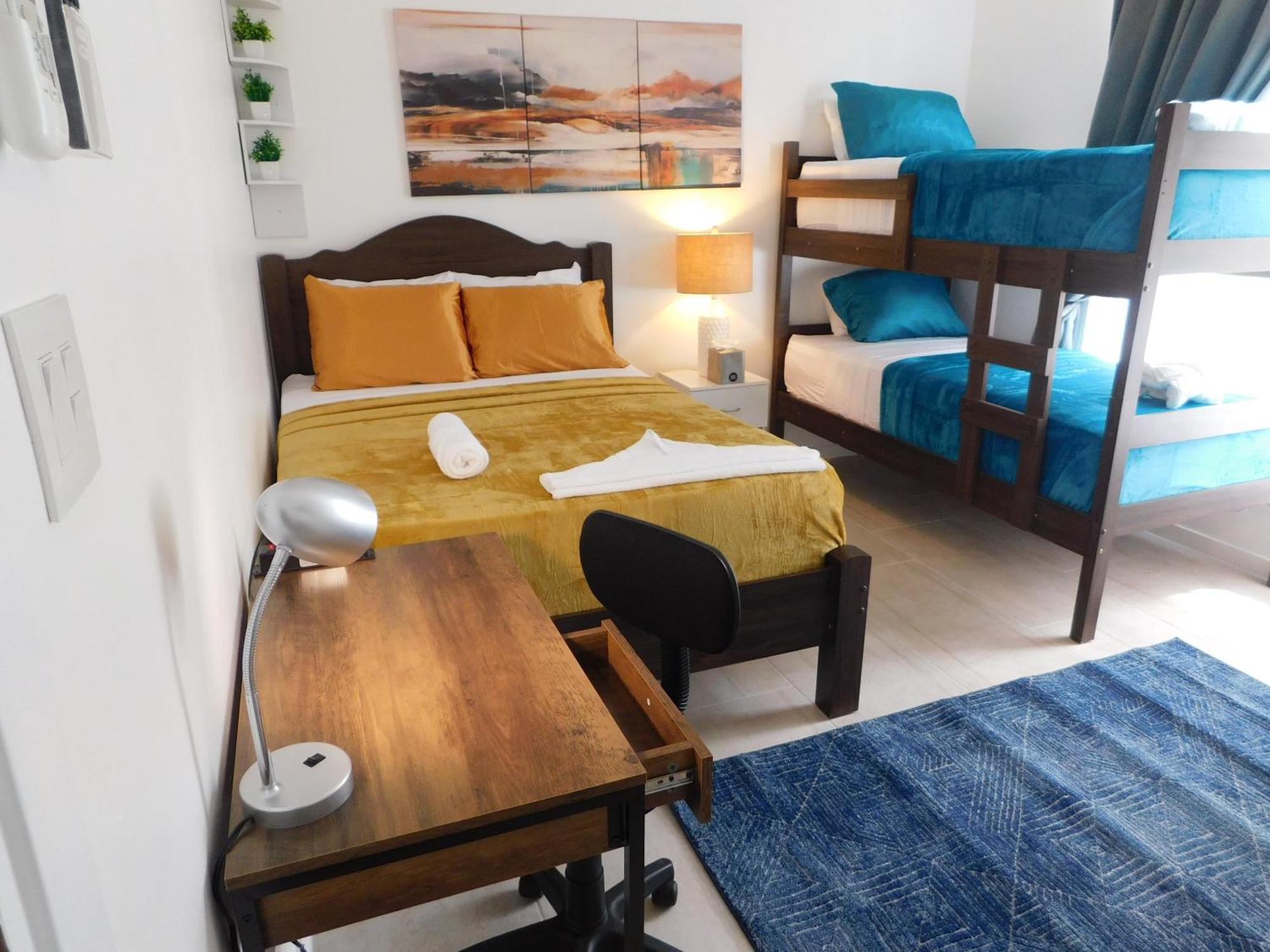 Sunset 205, Sleeps Six, Next Door To The Pool, 100M To The Beach! ハコ エクステリア 写真