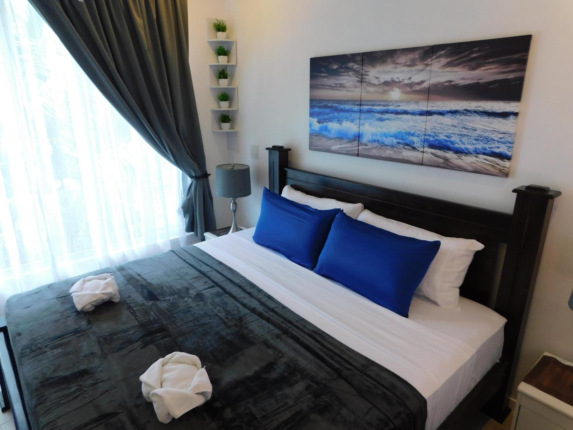 Sunset 205, Sleeps Six, Next Door To The Pool, 100M To The Beach! ハコ エクステリア 写真
