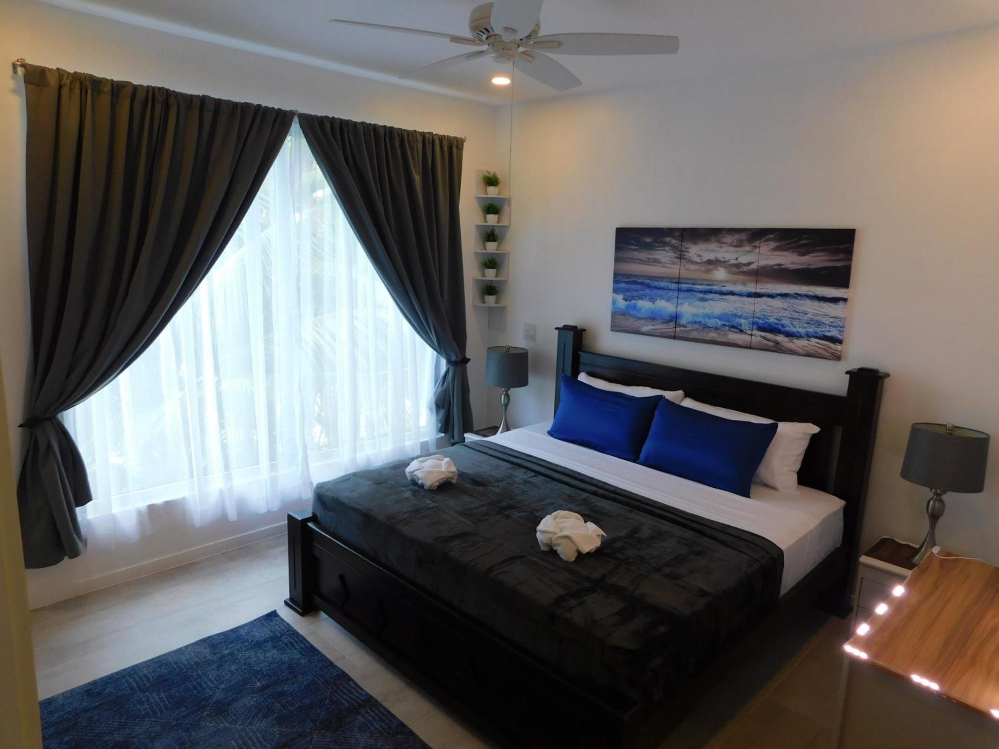 Sunset 205, Sleeps Six, Next Door To The Pool, 100M To The Beach! ハコ エクステリア 写真